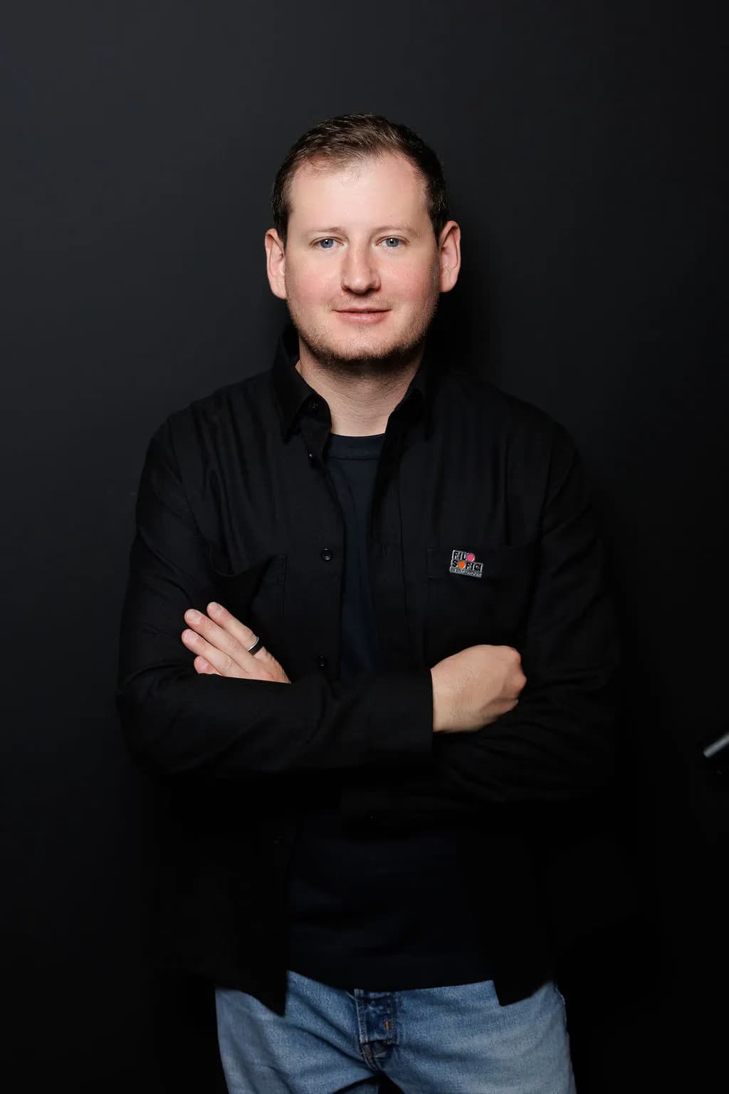 ЄВГЕН ШАПОШНІКОВ